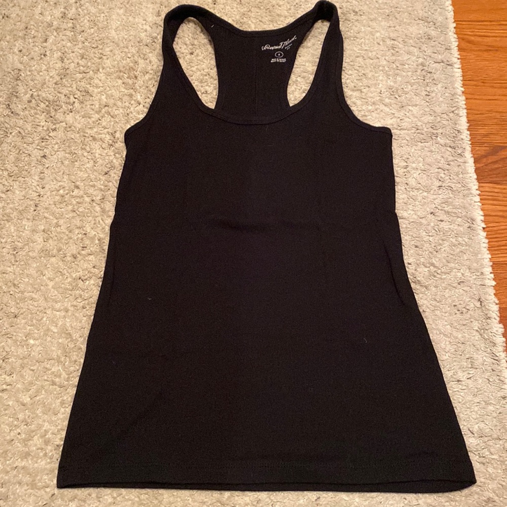 Black razor back tank top